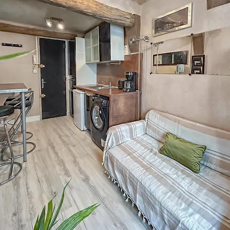 T2 Avec Mezzanine Au Coeur D'aix * Aix-en-Provence