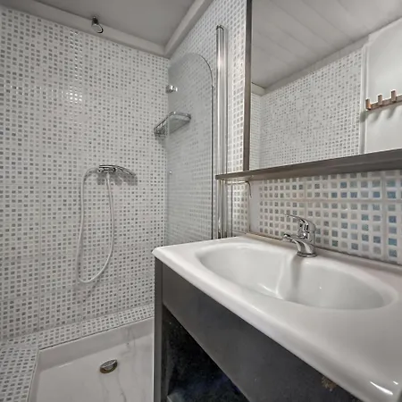 T2 Avec Mezzanine Au Coeur D'aix Apartment Aix-en-Provence